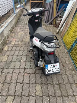 Skúter LONGJIA TREVIS 125 - 2