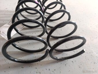 Zadné pružiny Kia Sorento - 2