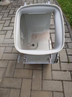 bubon, nádrž-vaňa práčky whirlpool, whirpool. - 2