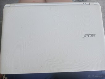 Predám tieto 2 notebooky - 2