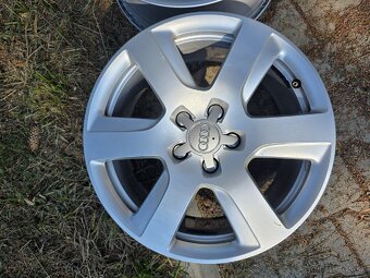 Audi r17 5x112 - 2
