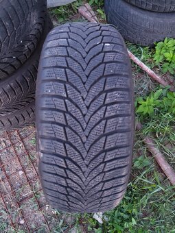 Zimné pneumatiky 215/55R17 - 2