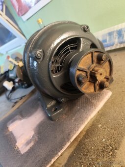 Motor - 2
