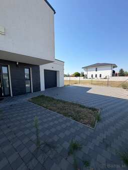 Napredaj rodinný dom v Šamoríne - 2