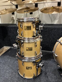 PEARL MASTERS CUSTOM MAPLE 22,10,12,14 - 2