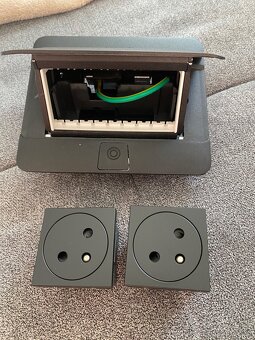 Zasuvkovy box legrand - 2