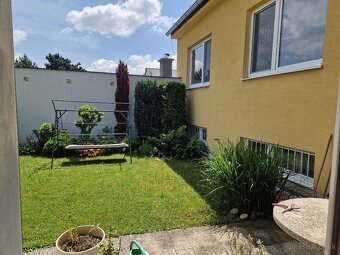 4-izbový dom s garážou na Zobore - prenájom - 2