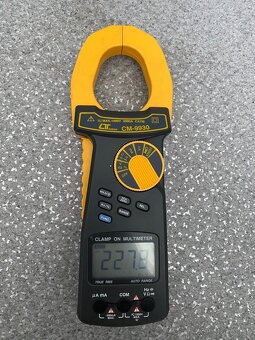 Klieštový multimeter Lutron CM-9930 - 2