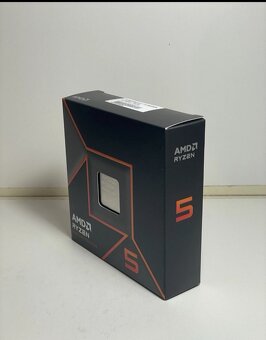 Nový procesor AMD RYZEN 5 9600X - 2