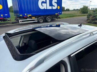 Volkswagen Golf 6 2.0 TDI 103kw DSG - 2