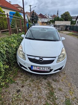 Opel Corsa - 2