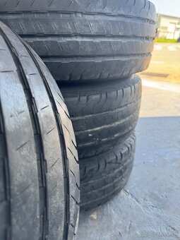 215/70 R15 C - 2