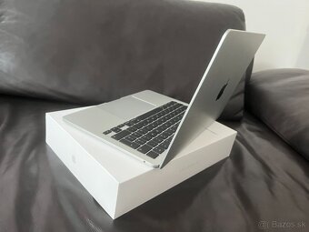 Apple MacBook Air 13'' M2 2022 - 2