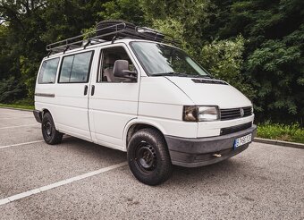 Predám VW Caravelle T4 2.4d syncro 57kw 4x4 - 2