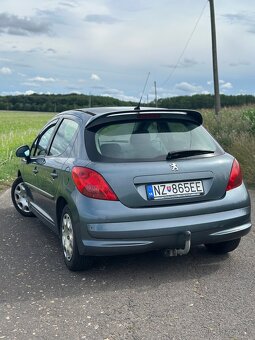 Peugeot 207 1.6 HDi 66 kW, r.v. 2006, šedá metalíza - 2