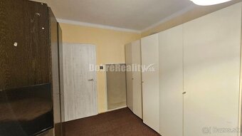 PREDAJ 3 izbovy byt v centre Nitry na Schurmannovej ulici - 2