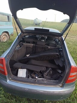 Predám alebo rozpredám škoda Octavia 2 - 2