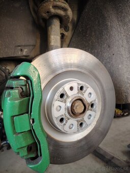 Brzdy Passat B6 3,2Fsi 184Kw - 2