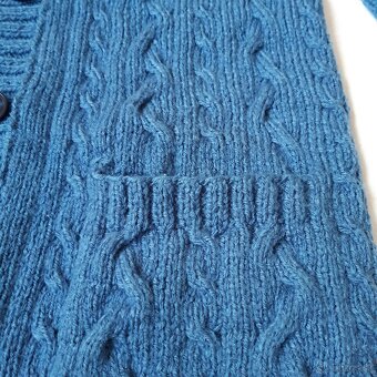 Dva damske rucne pletene svetre vel. M / L - 2