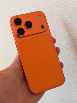 Apple iPhone 17 Pro 512GB Oranžový - 2