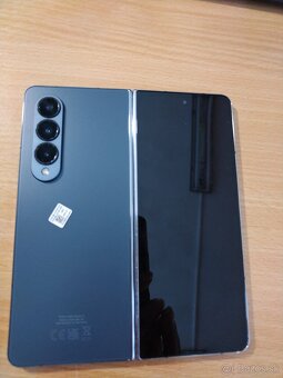 Samsung ZFold4 - 2