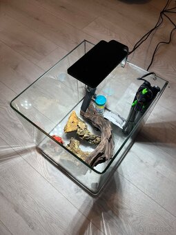 Akvarium 60L + komplet prislusenstvo - 2