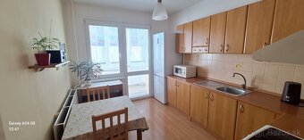 3-izbovy byt 72m2 2.poschodie Chalúpkova - 2