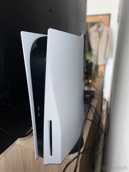 Playstation 5 s mechanikou - 2