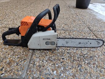 Motorova píla Stihl ms180. - 2