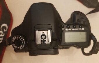 CANON EOS 40D a Canon PowerShot A2300 HD - 2