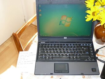 Predám notebooky HP Compaq s Windows 7 - 2