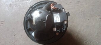 Passat B6 ventilátor kúrenia - 2