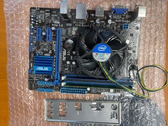 ASUS P8H6-M LX3 R2.0 - 2