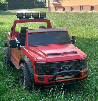 Detské elektrické auto Ford Super Duty 4x4 - 2