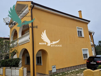 Dom 2x apartmán blízko mora v Chorvátsku na ostrove Vir - 2