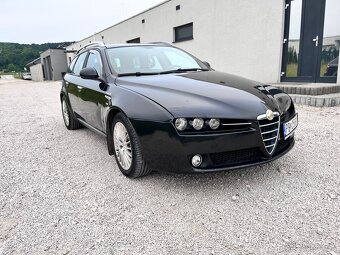 Predám Alfa Romeo 159 - 2