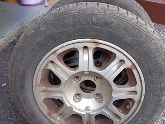 Predám letné pneumatiky 185/65 R14 s elektronmi Peugeot 306 - 2