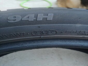 Zimné KUMHO 225/50R17 - 2