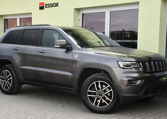 Jeep Grand Cherokee 3.0CRD TRAILHAWK PANO TAŽNÉ ČR 184 kw - 2