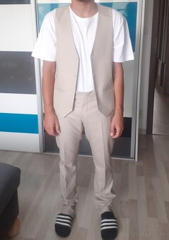 Predám pánsky oblek - 2