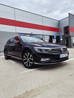 Volkswagen Passat Variant 2.0 TDI EVO Elegance DSG - 2