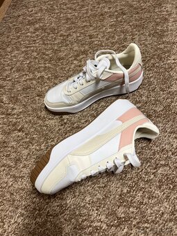 Kožené tenisky PUMA carina street - 2