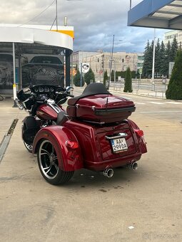 Harley Davidson Tri Glide Ultra Anniversary - 2