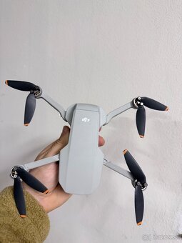 DJI mini 2 FLY MORE COMBO - 2