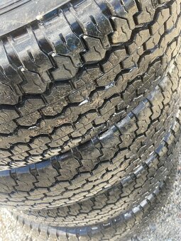 Pneu DUNLOP 265/70 R16C 113/111S - 2