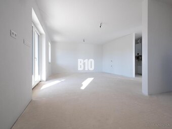 NOVOSTAVBA 4-izbového rodinného domu v Kozárovciach - 2