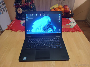 DELL Latitude E7470 - 14.1" / i5 6300u / 8GB DDR4 / m.2 SSD - 2