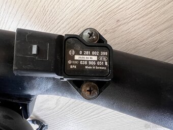 Tlaková hadica intercooler, snímač tlaku BXE BKC - 2