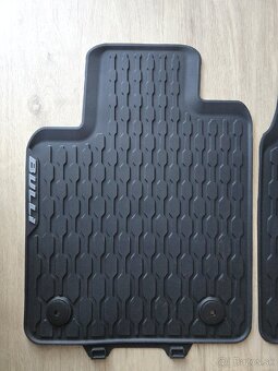 VW Multivan T7 gumové rohože - 2