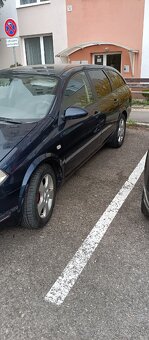 Nissan - 2